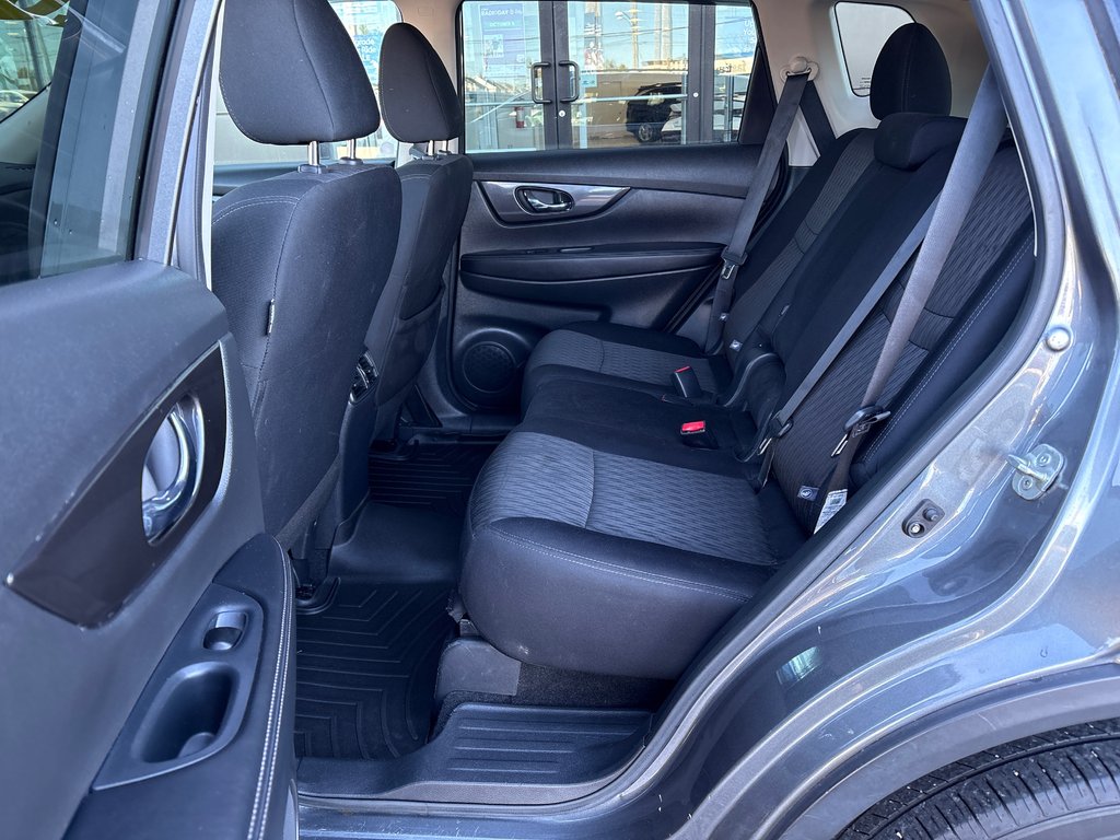 2020 Nissan Rogue SE in Sydney, Nova Scotia - 8 - w1024h768px