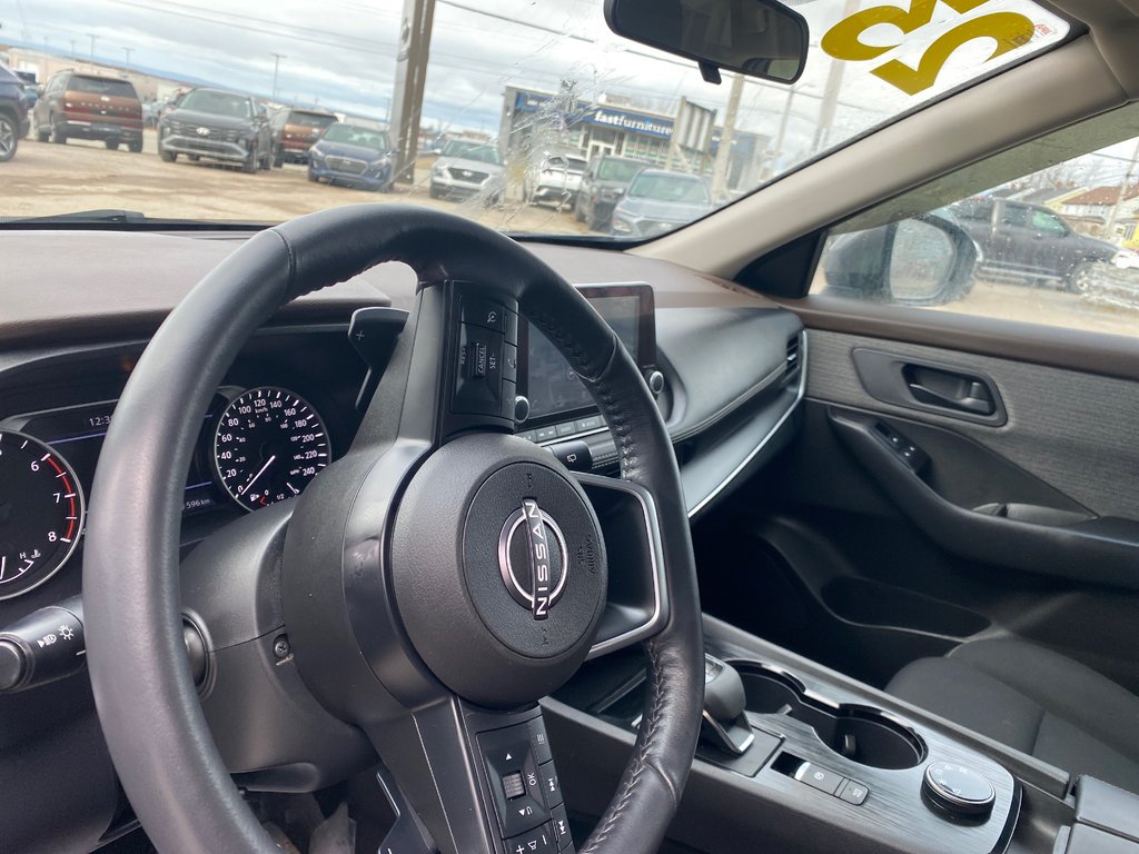 2023 Nissan Rogue S in Sydney, Nova Scotia - 5 - w1024h768px