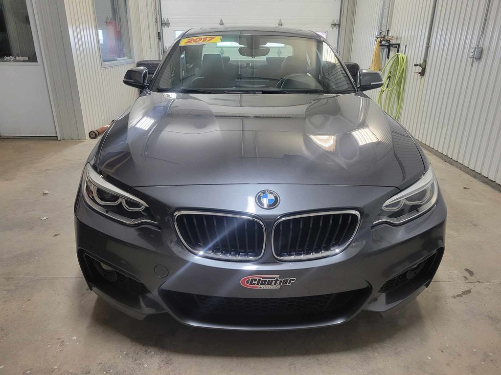 2017  2 Series 230i xDrive,M,GPS,2.0L,Toit Ouvrant,2 Pts in Bécancour (Gentilly Sector), Quebec - 4 - w1024h768px