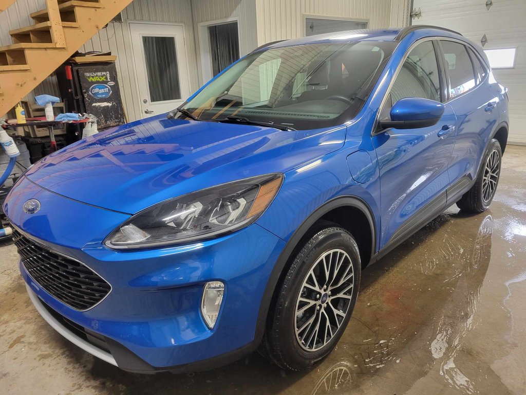 2021  Escape SEL Plug-In Hybrid in Bécancour (Gentilly Sector), Quebec - 5 - w1024h768px