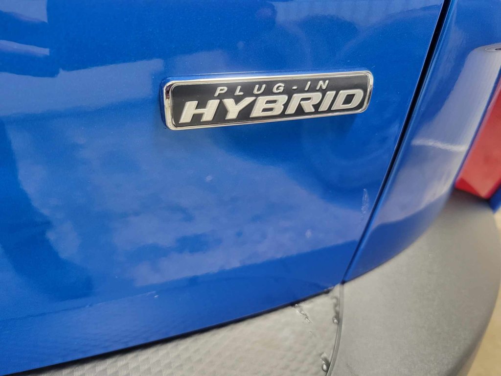 2021  Escape SEL Plug-In Hybrid in Bécancour (Gentilly Sector), Quebec - 9 - w1024h768px