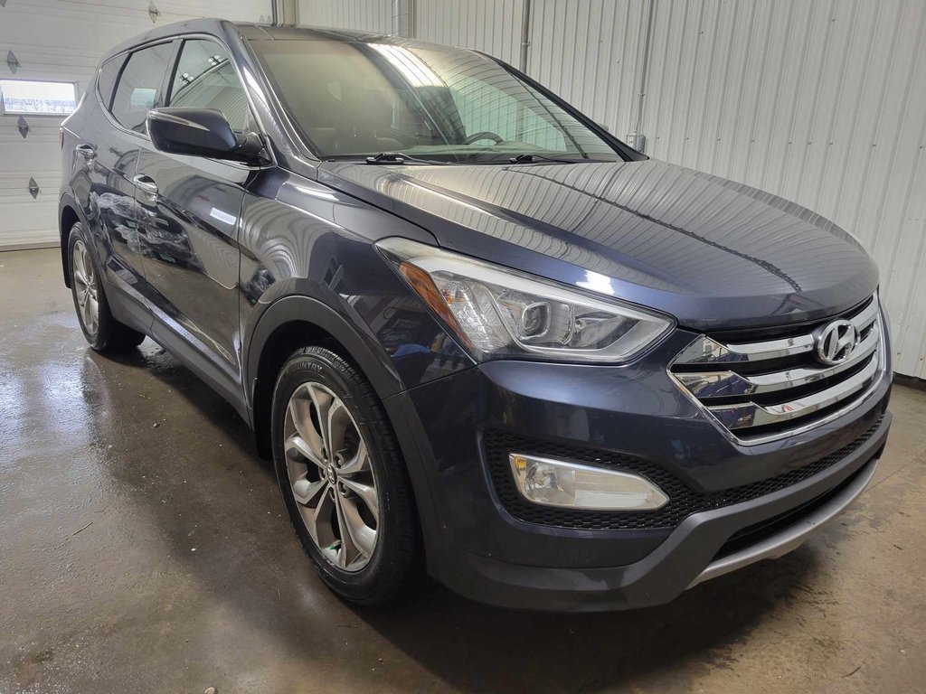 2013  Santa Fe Limited in Bécancour (Gentilly Sector), Quebec - 1 - w1024h768px
