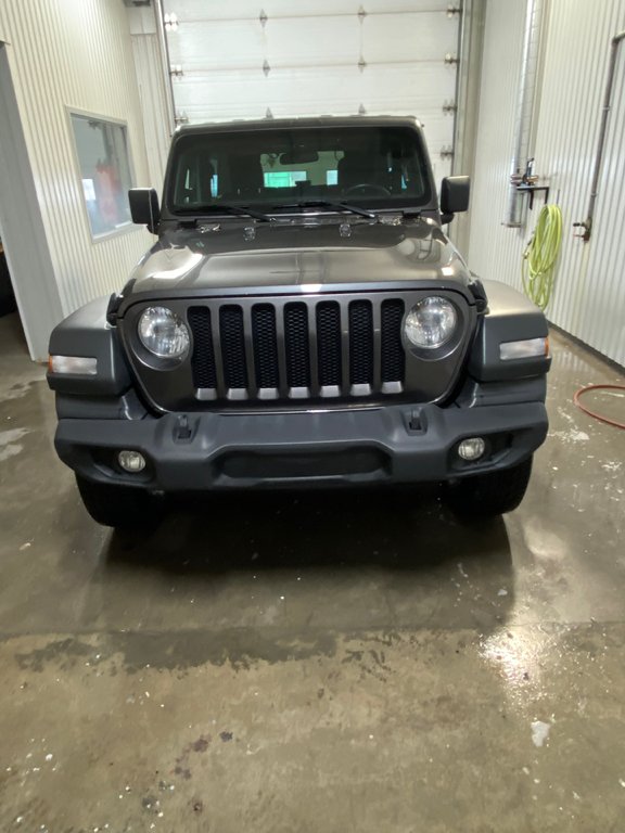 2021  Wrangler Sport S in Bécancour (Gentilly Sector), Quebec - 5 - w1024h768px