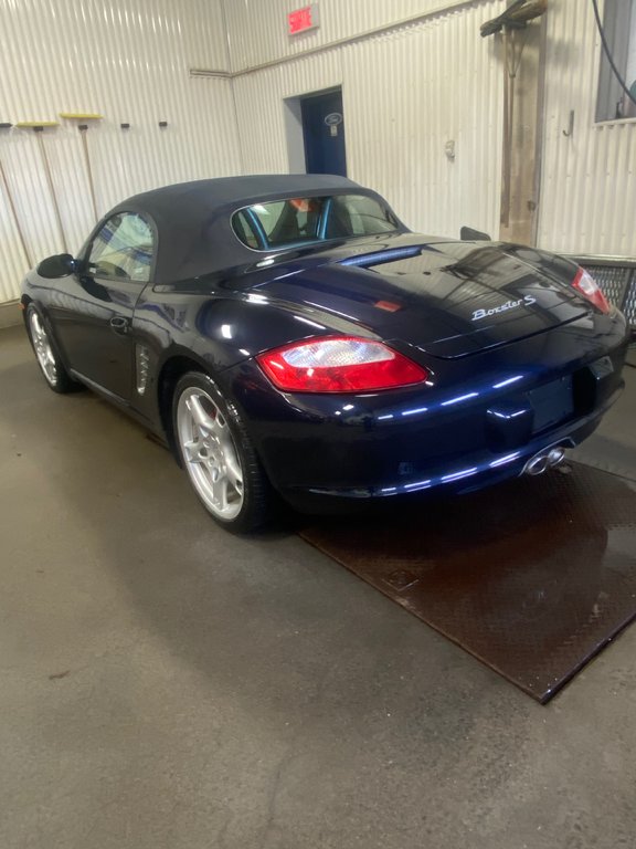 2005  Boxster S in Bécancour (Gentilly Sector), Quebec - 3 - w1024h768px