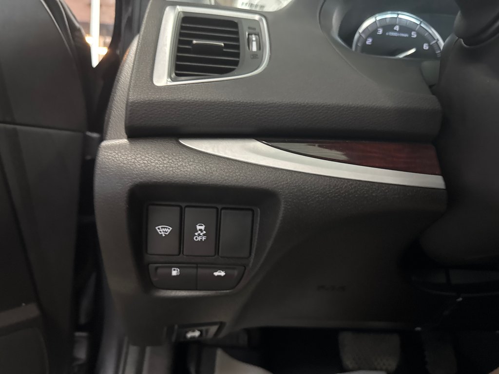 2017 Acura TLX V6 ELITE in Saint-Jean-Sur-Richelieu, Quebec - 12 - w1024h768px