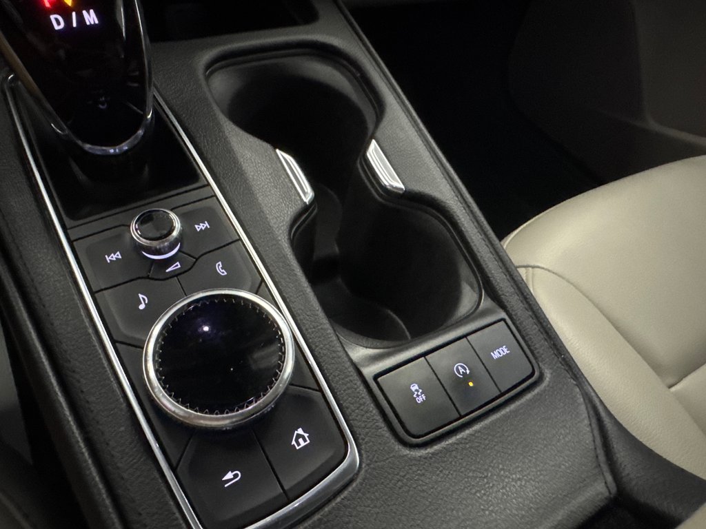 Cadillac XT4 AWD Luxury 2023 à Saint-Jean-Sur-Richelieu, Québec - 17 - w1024h768px