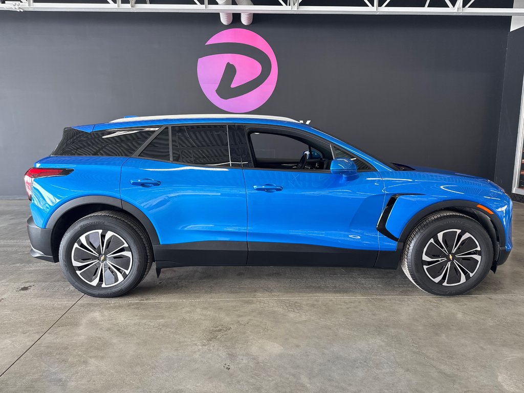 Chevrolet Blazer EV eAWD 2LT 2024 à Saint-Jean-Sur-Richelieu, Québec - 1 - w1024h768px