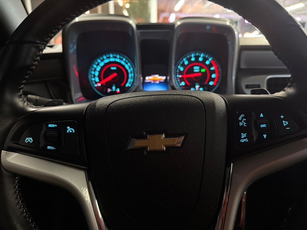 Chevrolet Camaro 2SS 2015 à Saint-Jean-Sur-Richelieu, Québec - 13 - w1024h768px