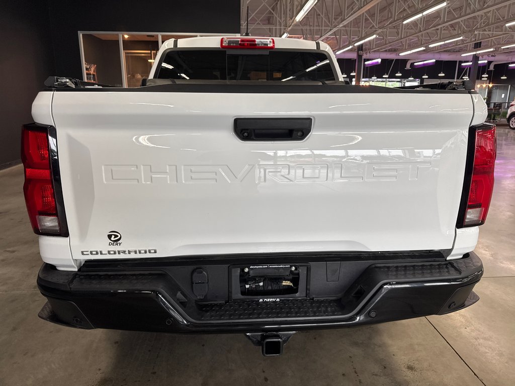 2023 Chevrolet Colorado 4WD Z71 in Saint-Jean-Sur-Richelieu, Quebec - 9 - w1024h768px