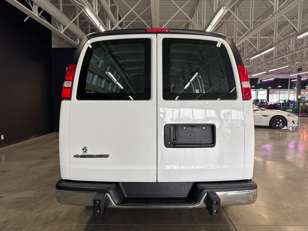 Chevrolet Express Cargo Van  2024 à Saint-Jean-Sur-Richelieu, Québec - 9 - w1024h768px