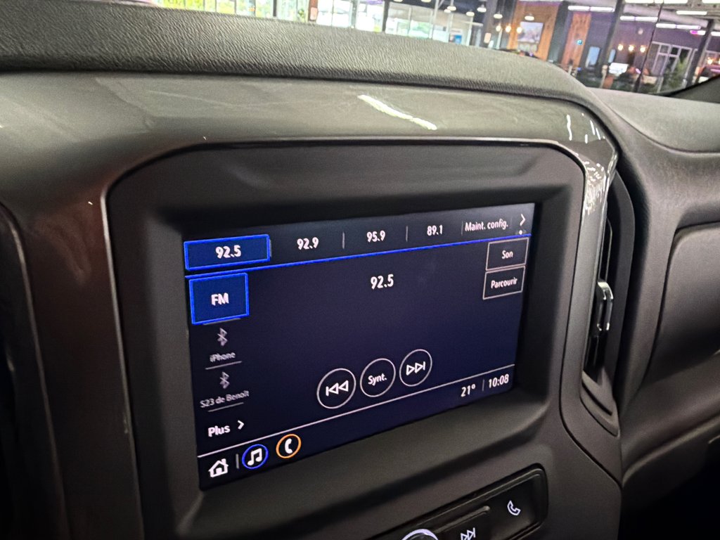2023 Chevrolet Silverado 1500 Work Truck in Saint-Jean-Sur-Richelieu, Quebec - 17 - w1024h768px