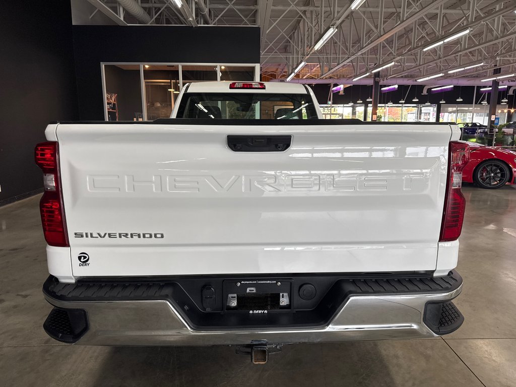 Chevrolet Silverado 1500 Work Truck 2024 à Saint-Jean-Sur-Richelieu, Québec - 9 - w1024h768px