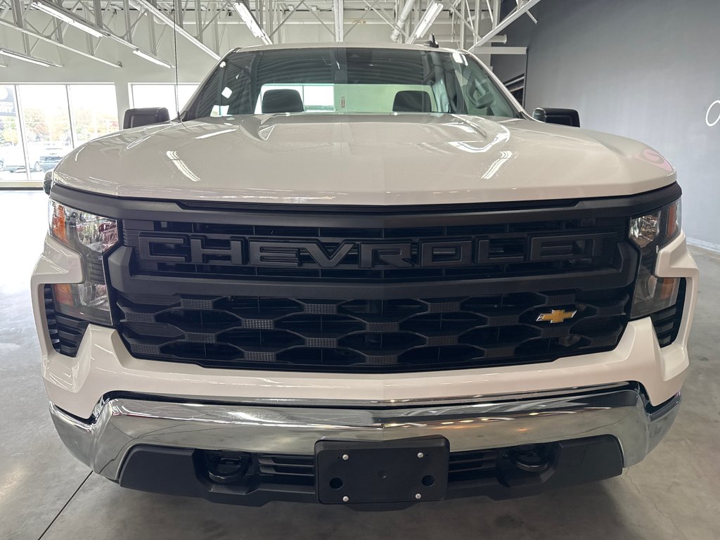 2024 Chevrolet Silverado 1500 Work Truck in Saint-Jean-Sur-Richelieu, Quebec - 3 - w1024h768px