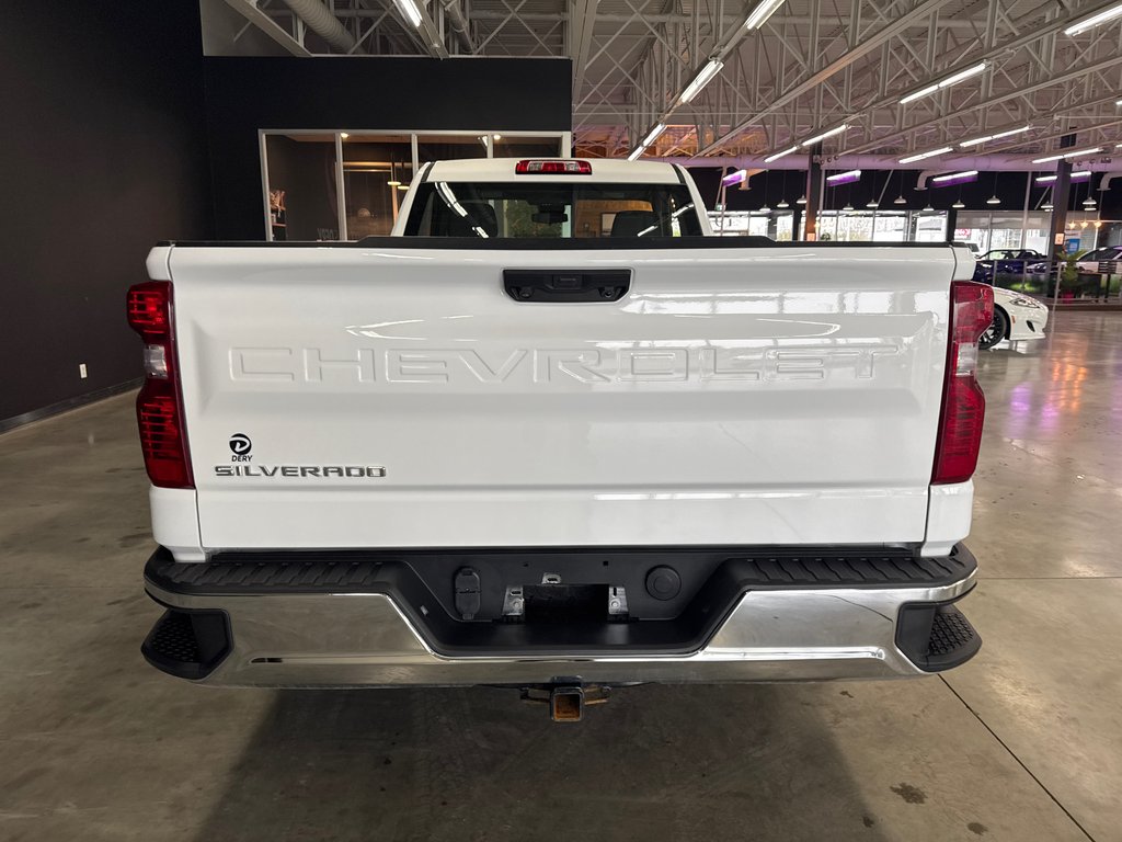 2024 Chevrolet Silverado 1500 Work Truck in Saint-Jean-Sur-Richelieu, Quebec - 9 - w1024h768px