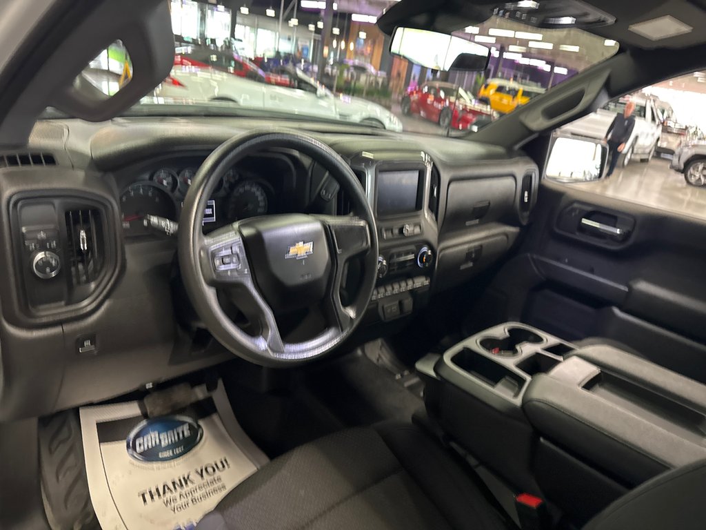 2024 Chevrolet Silverado 1500 Work Truck in Saint-Jean-Sur-Richelieu, Quebec - 12 - w1024h768px