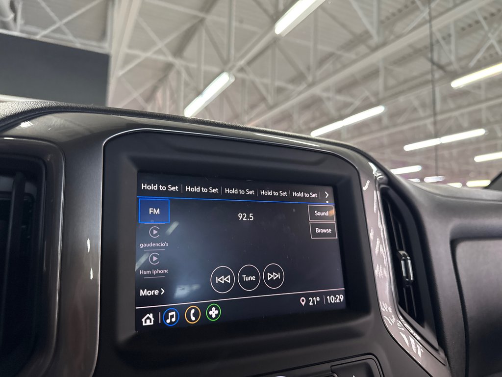 2024 Chevrolet Silverado 1500 Work Truck in Saint-Jean-Sur-Richelieu, Quebec - 18 - w1024h768px