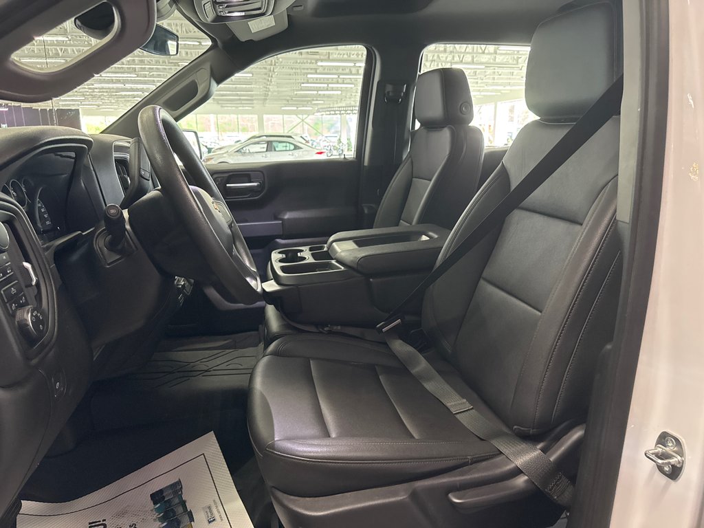 2024 Chevrolet Silverado 1500 Work Truck in Saint-Jean-Sur-Richelieu, Quebec - 10 - w1024h768px