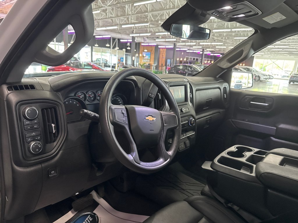 2024 Chevrolet Silverado 1500 Work Truck in Saint-Jean-Sur-Richelieu, Quebec - 12 - w1024h768px