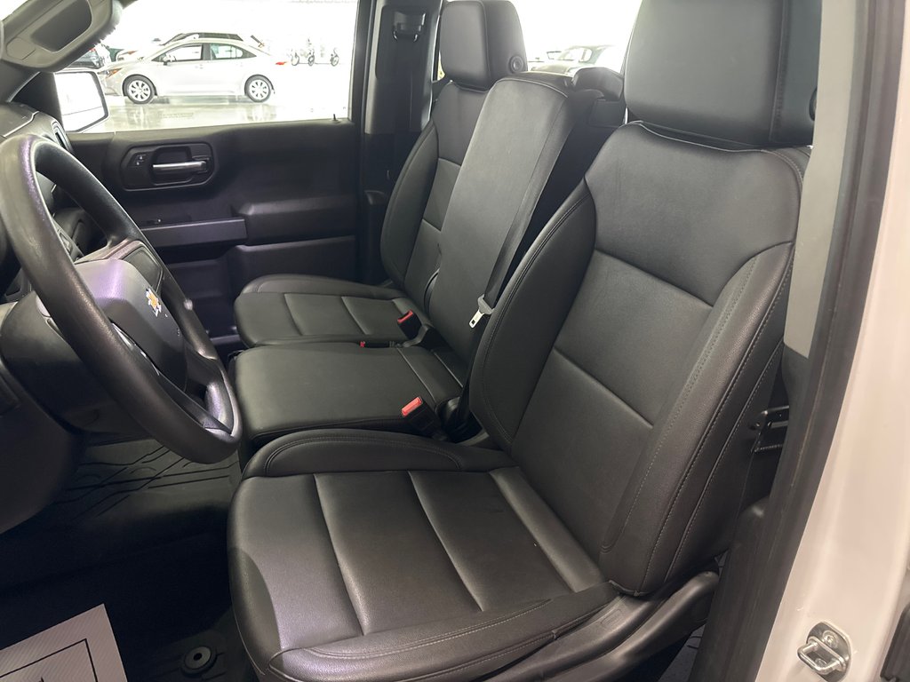 2024 Chevrolet Silverado 1500 Work Truck in Saint-Jean-Sur-Richelieu, Quebec - 20 - w1024h768px