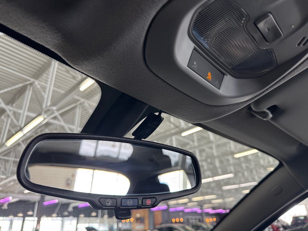 Chevrolet Spark LT 2018 à Saint-Jean-Sur-Richelieu, Québec - 19 - w1024h768px