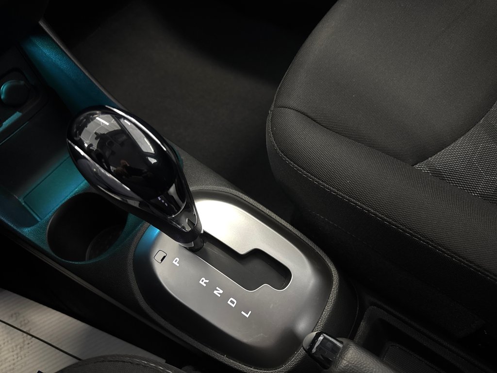 Chevrolet Spark LT 2018 à Saint-Jean-Sur-Richelieu, Québec - 18 - w1024h768px