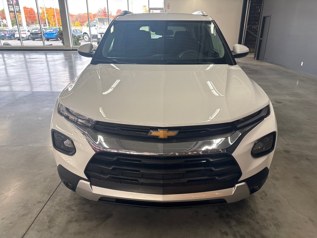 2023 Chevrolet Trailblazer LT in Saint-Jean-Sur-Richelieu, Quebec - 3 - w1024h768px