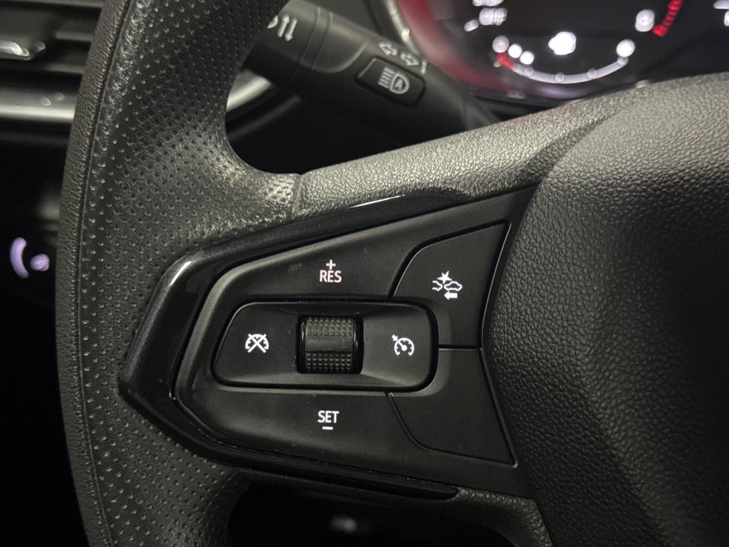 2023 Chevrolet Trailblazer LT in Saint-Jean-Sur-Richelieu, Quebec - 21 - w1024h768px