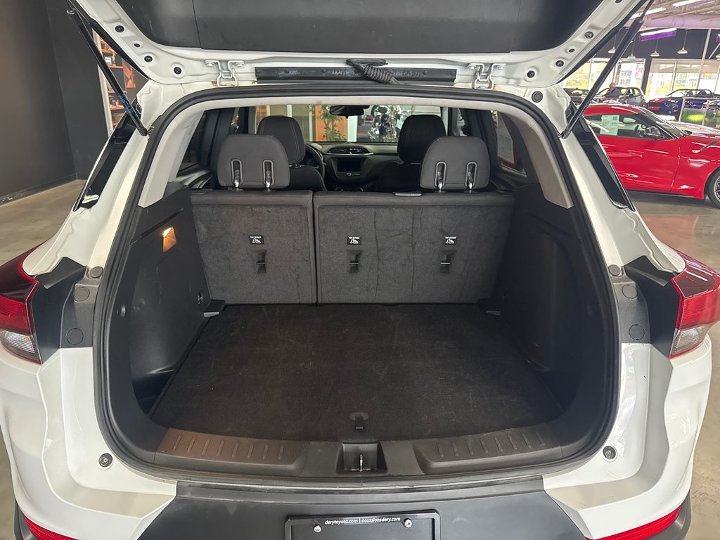 2023 Chevrolet Trailblazer LT in Saint-Jean-Sur-Richelieu, Quebec - 11 - w1024h768px