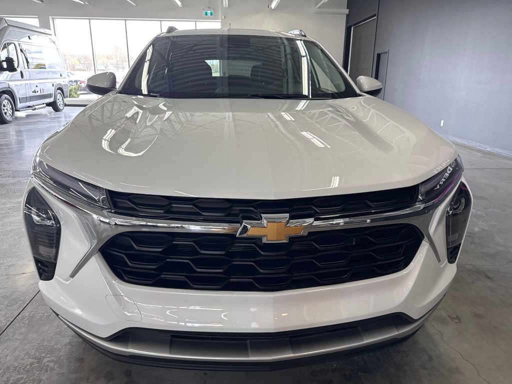 2025 Chevrolet Trax LT in Saint-Jean-Sur-Richelieu, Quebec - 3 - w1024h768px