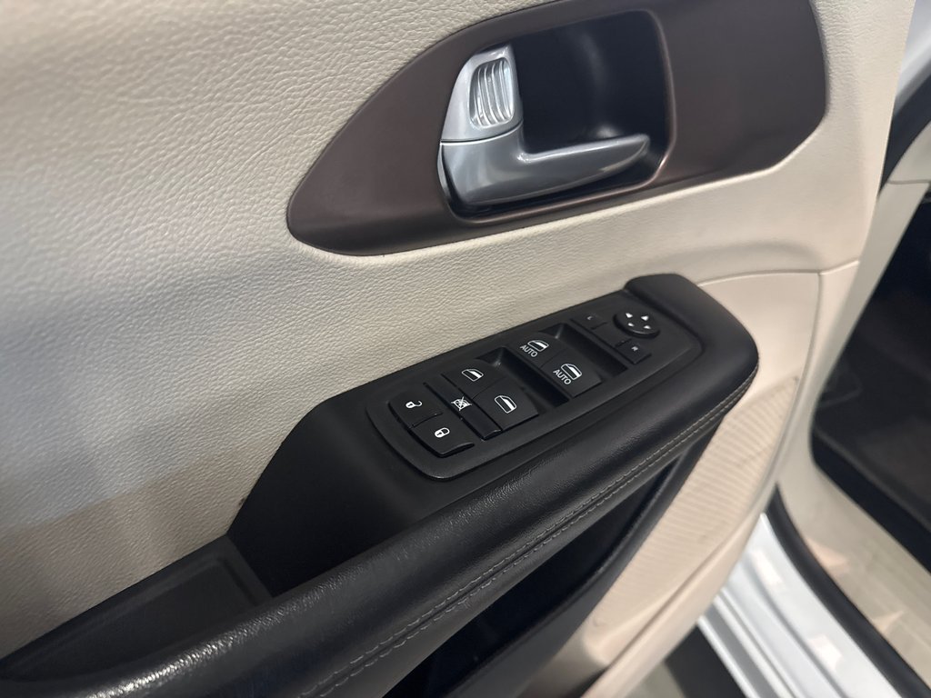 Chrysler Grand Caravan SXT 2024 à Saint-Jean-Sur-Richelieu, Québec - 21 - w1024h768px