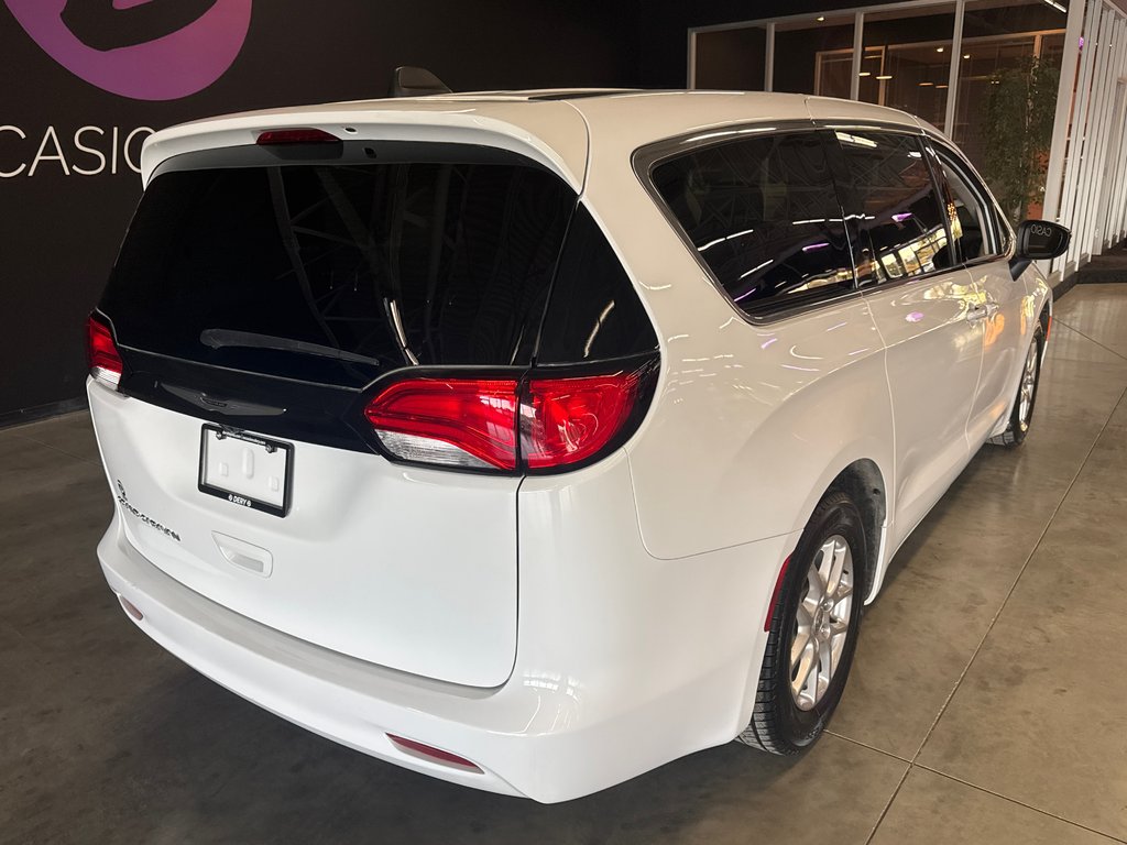Chrysler Grand Caravan SXT 2024 à Saint-Jean-Sur-Richelieu, Québec - 11 - w1024h768px