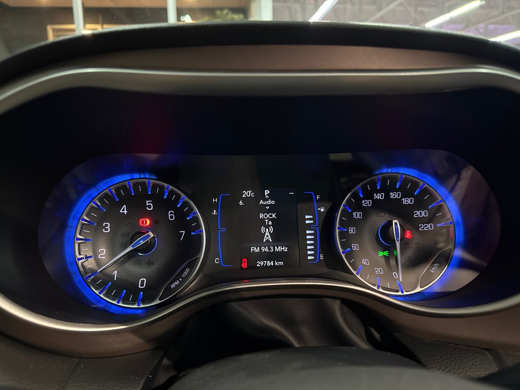 2024 Chrysler Grand Caravan SXT in Saint-Jean-Sur-Richelieu, Quebec - 18 - w1024h768px