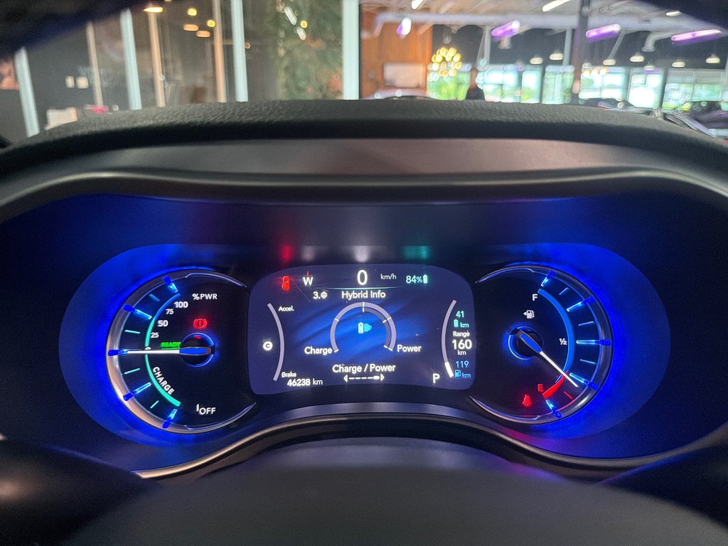 2021 Chrysler Pacifica Hybrid Touring L Plus in Saint-Jean-Sur-Richelieu, Quebec - 17 - w1024h768px