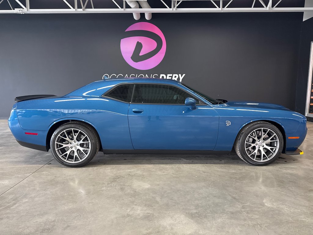 Dodge Challenger SRT Hellcat 2022 à Saint-Jean-Sur-Richelieu, Québec - 1 - w1024h768px