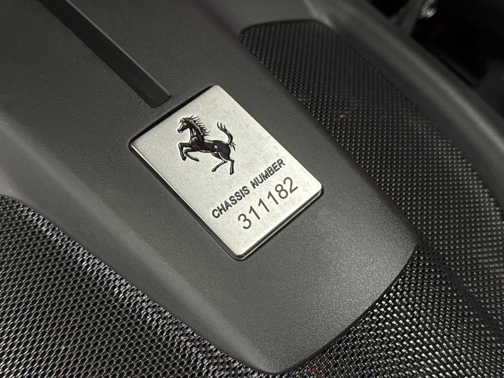 Ferrari Roma Spider  2024 à Saint-Jean-Sur-Richelieu, Québec - 19 - w1024h768px