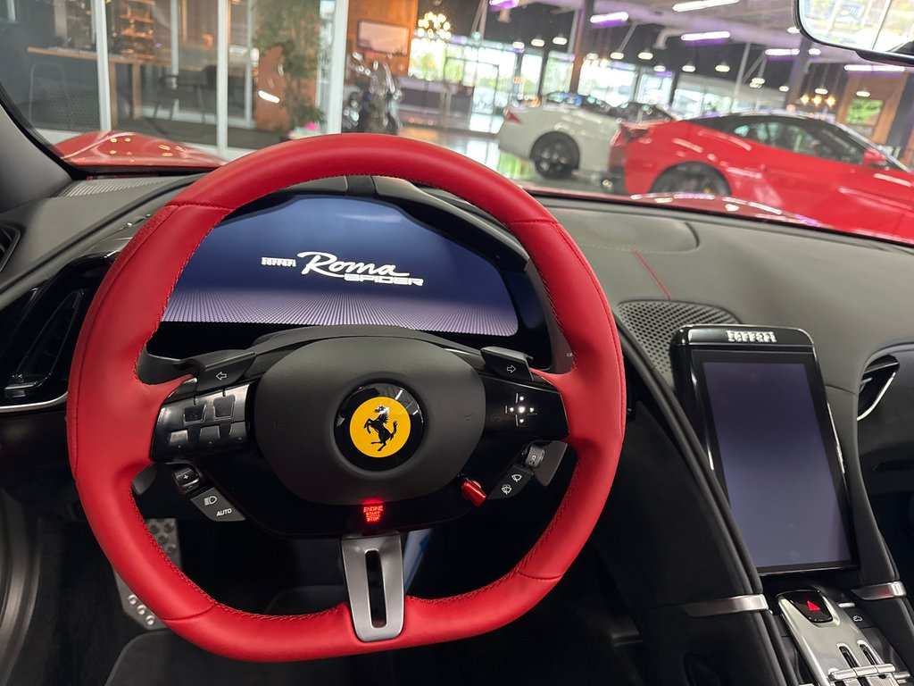 Ferrari Roma Spider  2024 à Saint-Jean-Sur-Richelieu, Québec - 13 - w1024h768px
