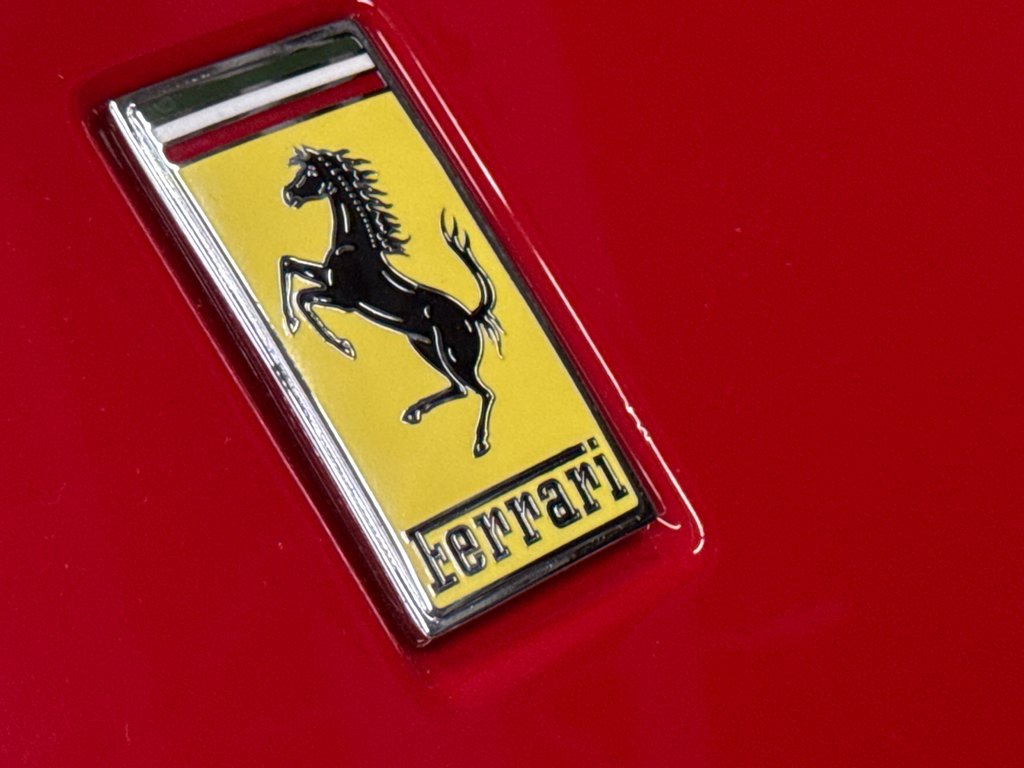 Ferrari Roma Spider  2024 à Saint-Jean-Sur-Richelieu, Québec - 4 - w1024h768px