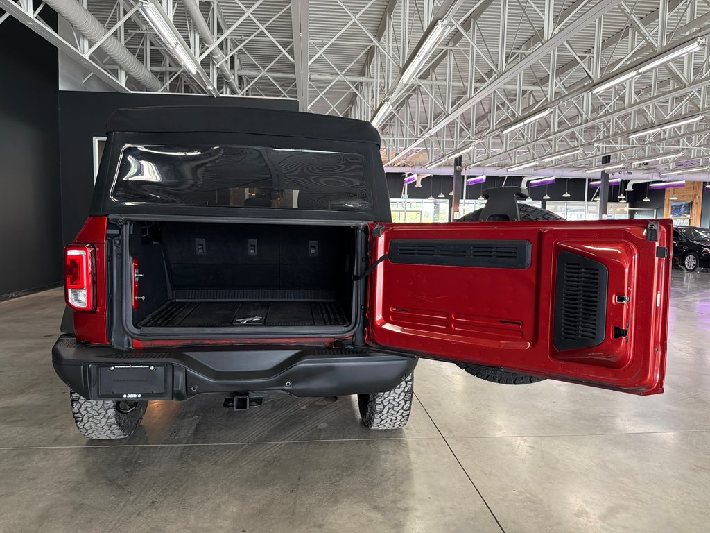 2022 Ford Bronco BLACK DIAMOND in Saint-Jean-Sur-Richelieu, Quebec - 9 - w1024h768px