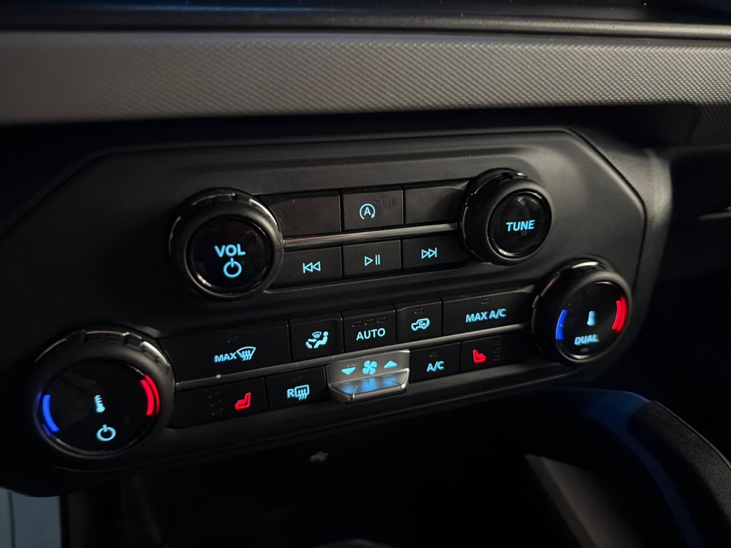 2022 Ford Bronco BLACK DIAMOND in Saint-Jean-Sur-Richelieu, Quebec - 21 - w1024h768px