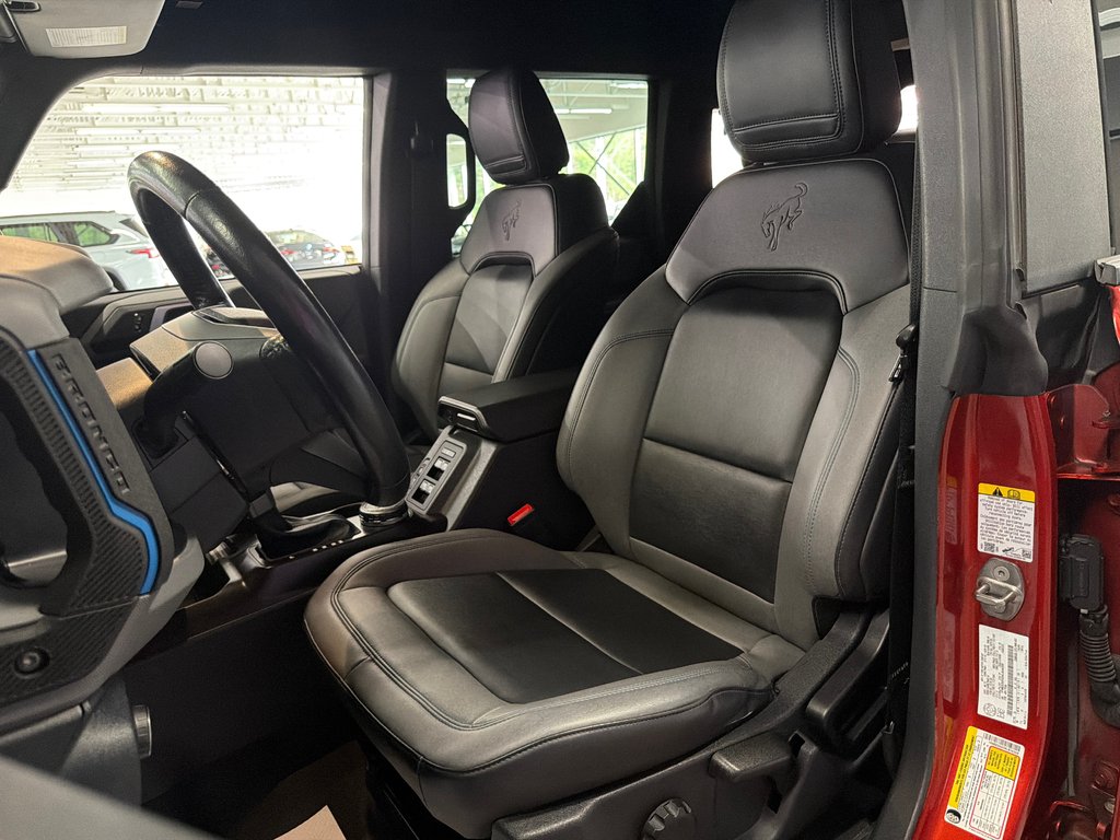 2022 Ford Bronco BLACK DIAMOND in Saint-Jean-Sur-Richelieu, Quebec - 12 - w1024h768px