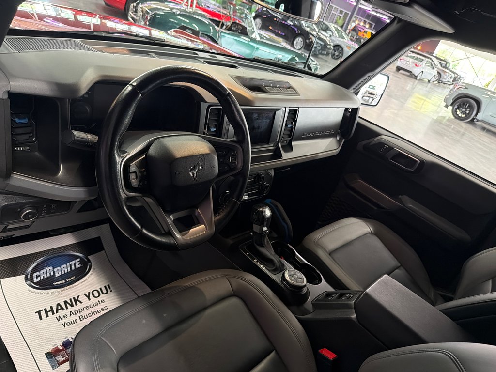 2022 Ford Bronco BLACK DIAMOND in Saint-Jean-Sur-Richelieu, Quebec - 13 - w1024h768px