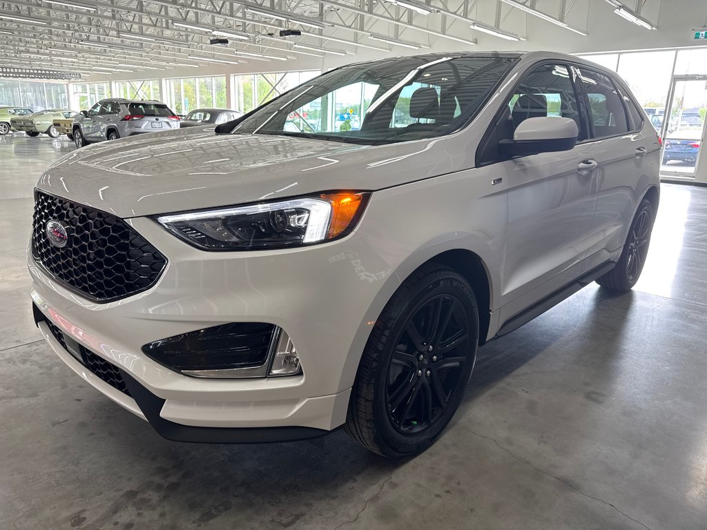 Ford Edge ST LINE 2023 à Saint-Jean-Sur-Richelieu, Québec - 9 - w1024h768px
