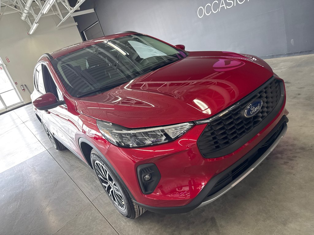 2025 Ford Escape PHEV in Saint-Jean-Sur-Richelieu, Quebec - 2 - w1024h768px
