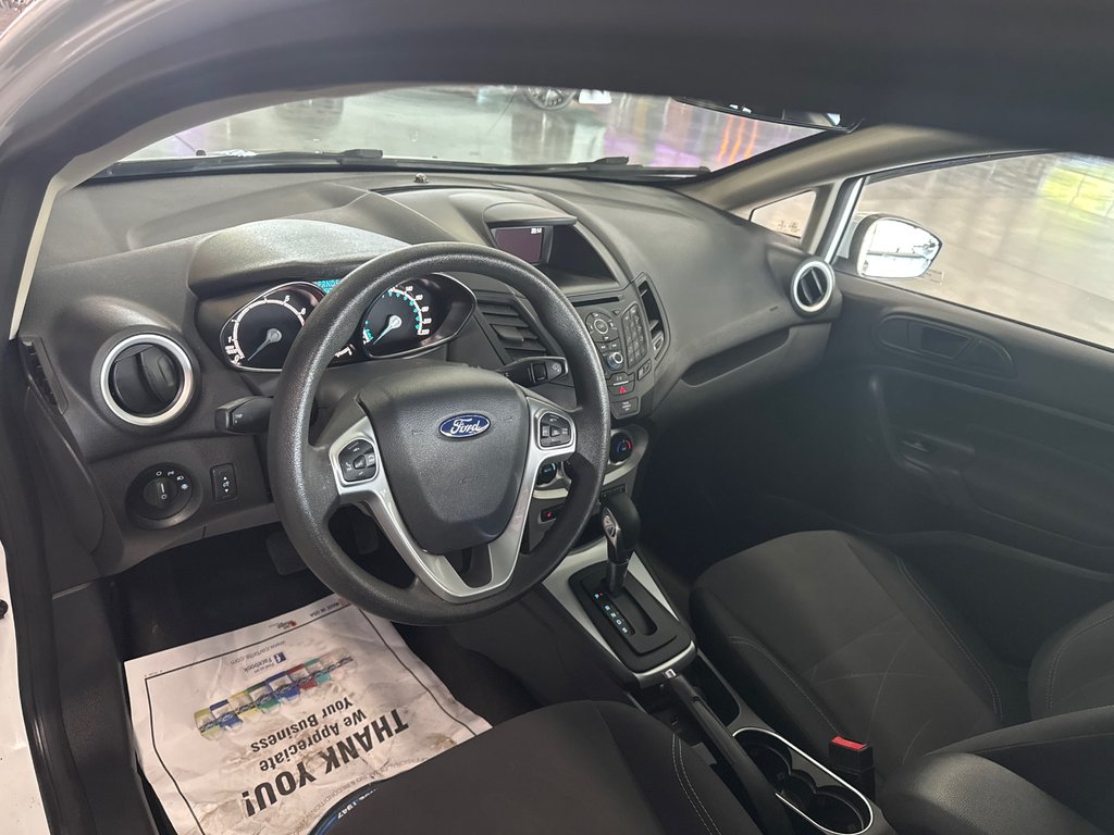 Ford Fiesta SE 2018 à Saint-Jean-Sur-Richelieu, Québec - 8 - w1024h768px