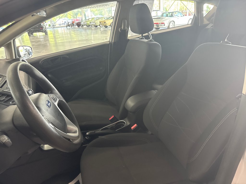 Ford Fiesta SE 2018 à Saint-Jean-Sur-Richelieu, Québec - 7 - w1024h768px