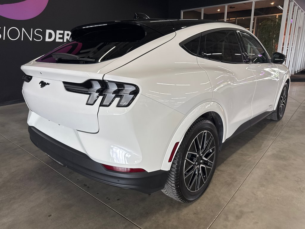 2025 Ford Mustang Mach-E Premium LONG RANGE in Saint-Jean-Sur-Richelieu, Quebec - 6 - w1024h768px