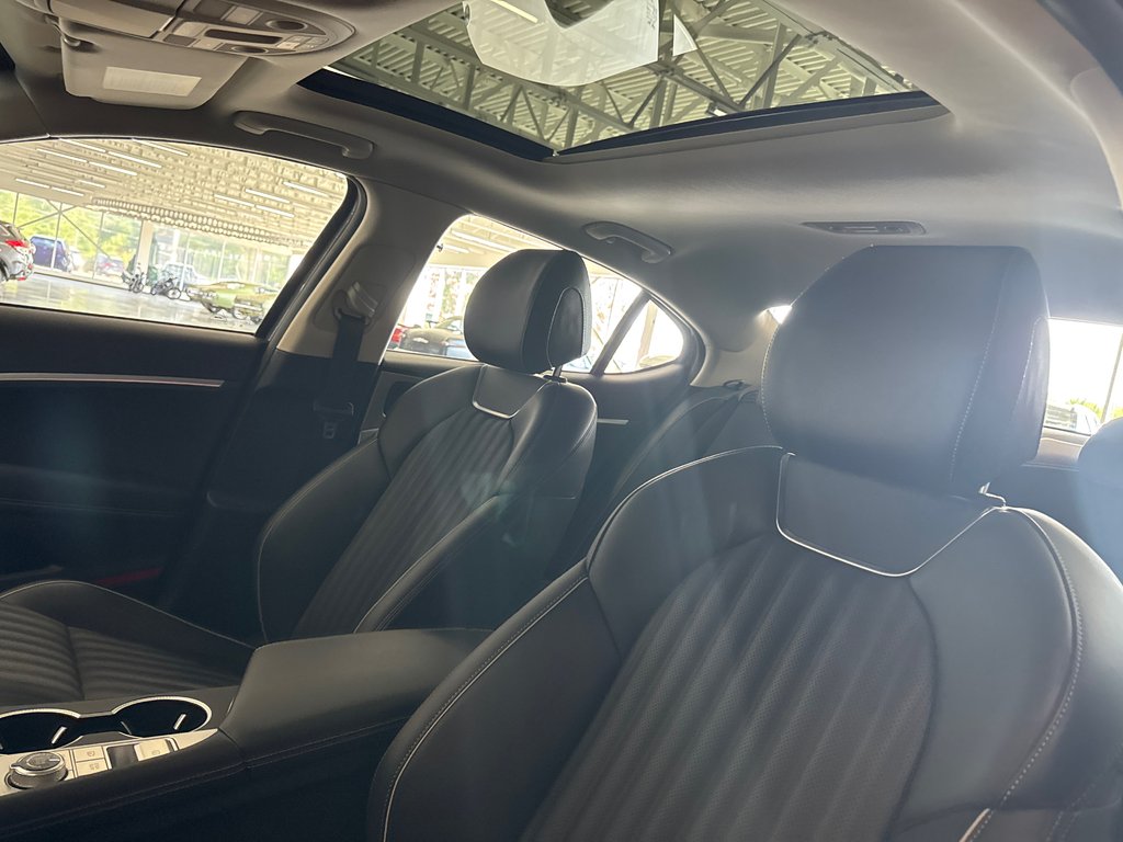 GENESIS G70 2.5T Advanced 2026 à Saint-Jean-Sur-Richelieu, Québec - 10 - w1024h768px