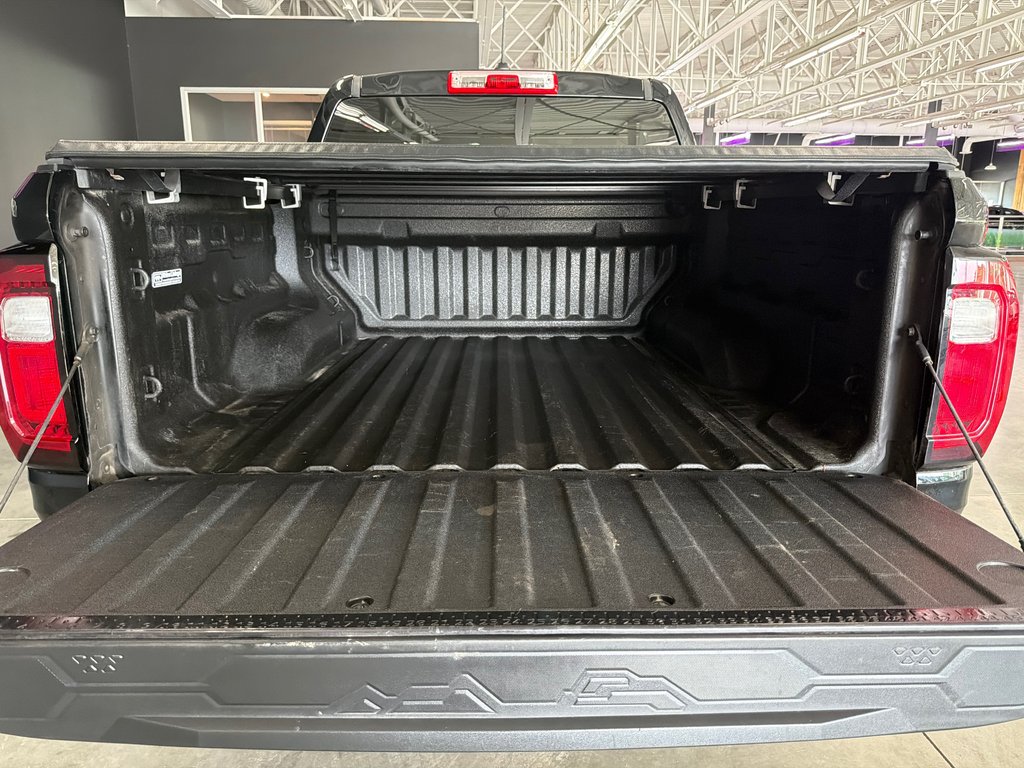 2024 GMC Canyon Elevation in Saint-Jean-Sur-Richelieu, Quebec - 9 - w1024h768px