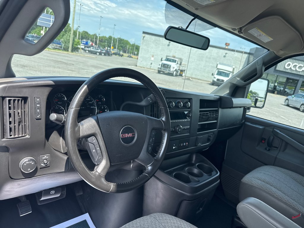 GMC Savana Commercial Cutaway  2023 à Saint-Jean-Sur-Richelieu, Québec - 9 - w1024h768px