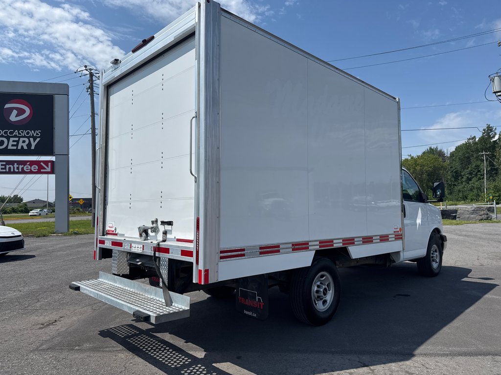 GMC Savana Commercial Cutaway  2023 à Saint-Jean-Sur-Richelieu, Québec - 4 - w1024h768px